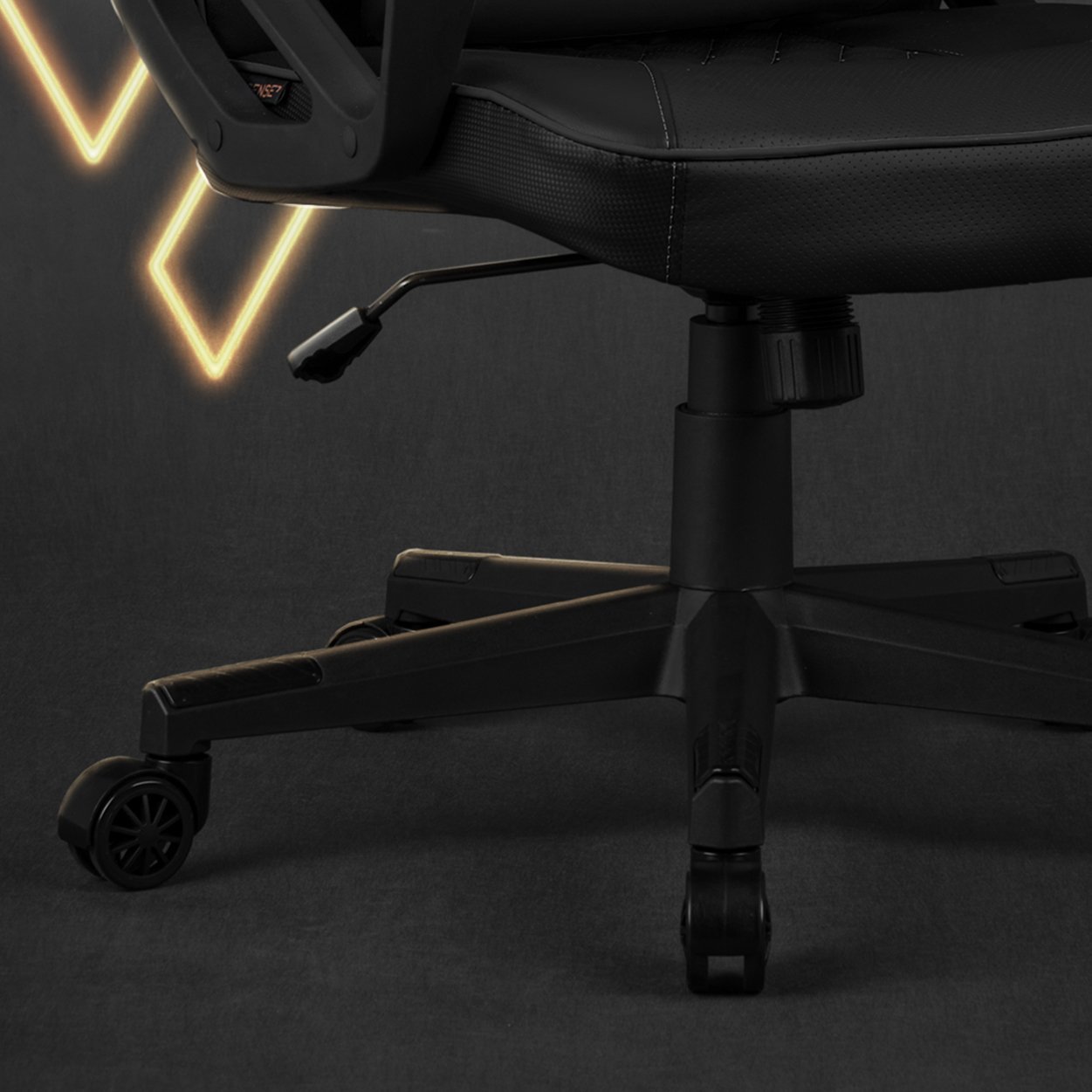 Сталевий каркас ігрового крісла SENSE7 Knight