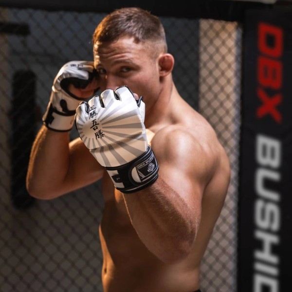 Рукавички MMA DBX BUSHIDO JAPAN Valor Series M