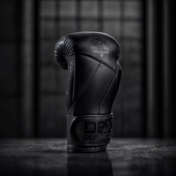 Рукавички для боксу DBX BUSHIDO Hammer Black 14oz