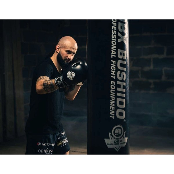 Боксерський мішок DBX Bushido SBRX Black 130см, 60кг