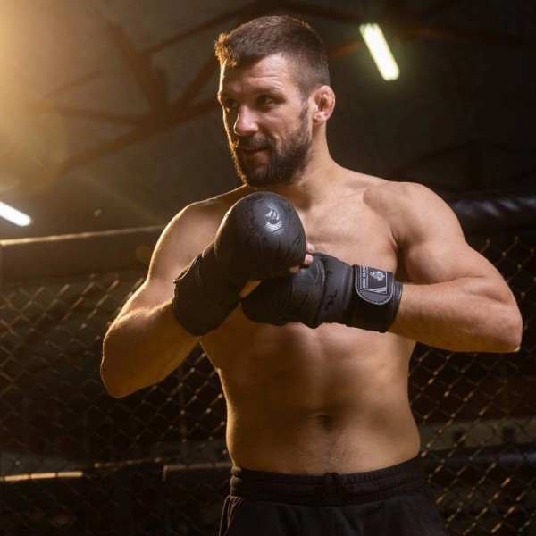 Рукавички для спарингів MMA DBX BUSHIDO Black Dragon Valor Series L