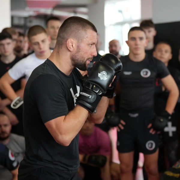 Рукавички MMA для спарингу DBX Bushido Warrior Black Legacy Series XL