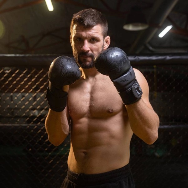 Рукавички для спарингів MMA DBX BUSHIDO Black Dragon Valor Series L