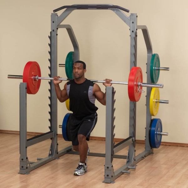 Wielofunkcyjny stojak treningowy pod sztangę Body-Solid SMR1000