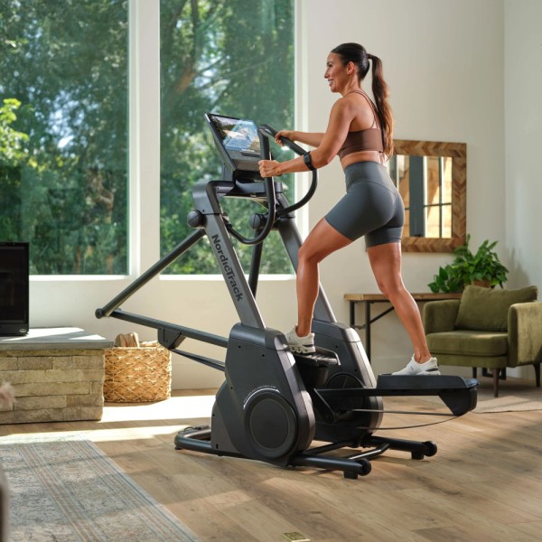 Орбітрек NordicTrack X16