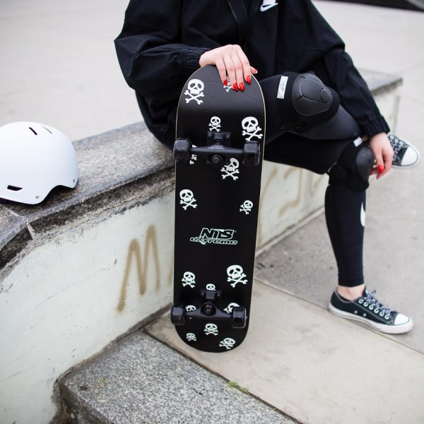 Скейтборд Nils Extreme CR3108SA Skulls