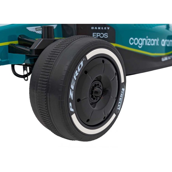 Болід на акумуляторах Ramiz Formula 1 Aston Martin Cognizant Aramco
