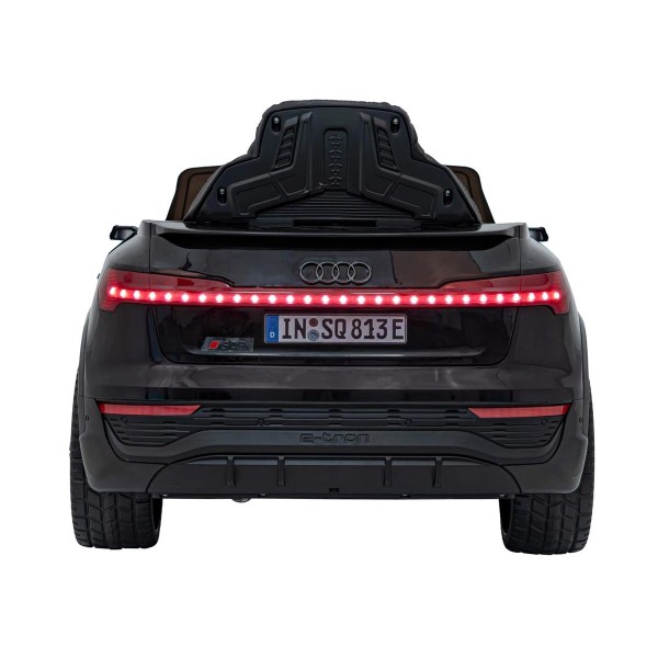 Автомобіль акумуляторний Audi SQ8 чорний