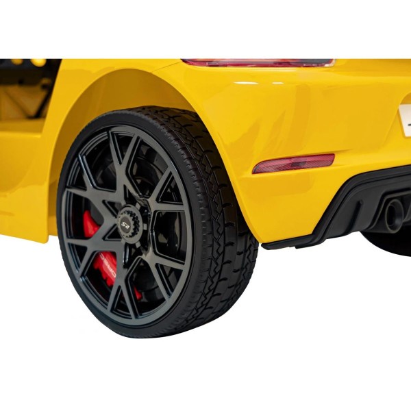Автомобіль на акумуляторі Ramiz Porsche Spyder RS 718 жовтий