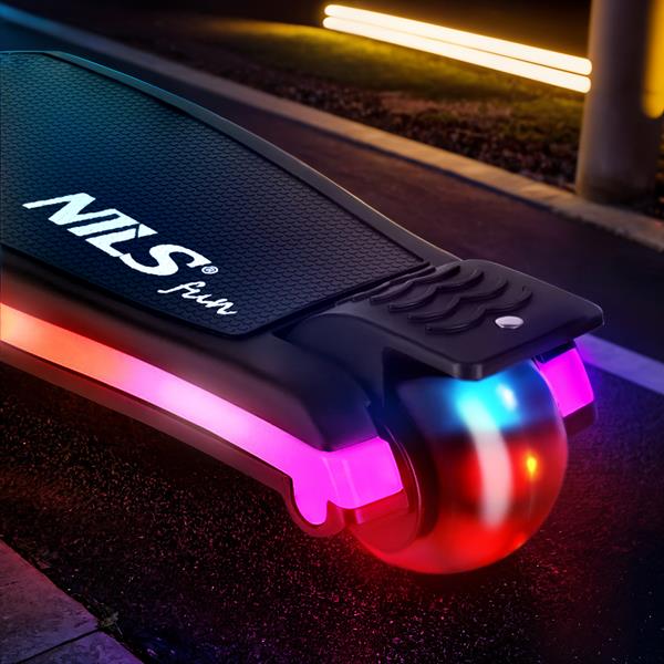 Самокат дитячий Nils HLB1306 Led чорний