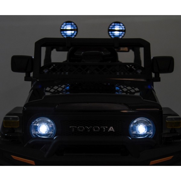 Автомобіль акумуляторний Milly Mally Toyota FJ Cruiser чорний
