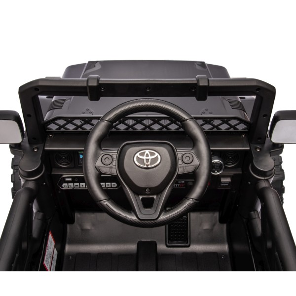 Автомобіль акумуляторний Milly Mally Toyota FJ Cruiser чорний