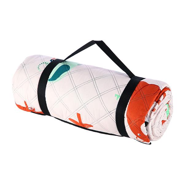 Покривало для пікніку Nils NC8028 195×200 см з візерунком «Ведмеді»