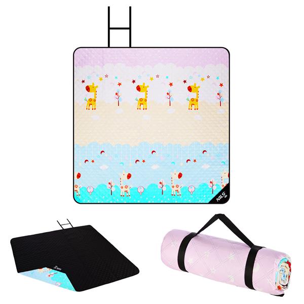 Покривало для пікніку Nils NC8028 195×200 см з візерунком «Жирафи»