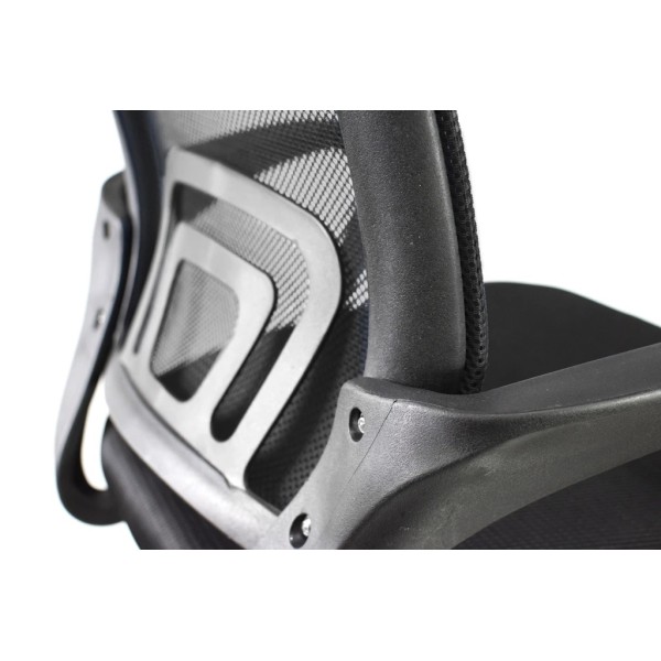 Офісне крісло Smart Jumi чорне