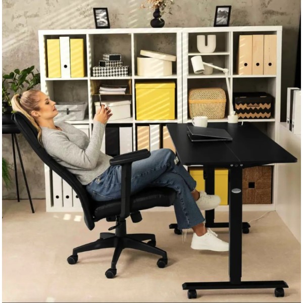 Офісне крісло Di Volio Adelo чорне