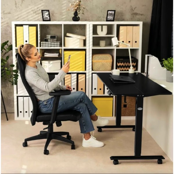 Офісне крісло Di Volio Adelo чорне