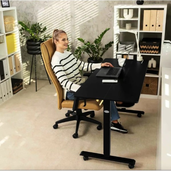 Комп'ютерний стіл з регульованою висотою Di Volio Biago чорний