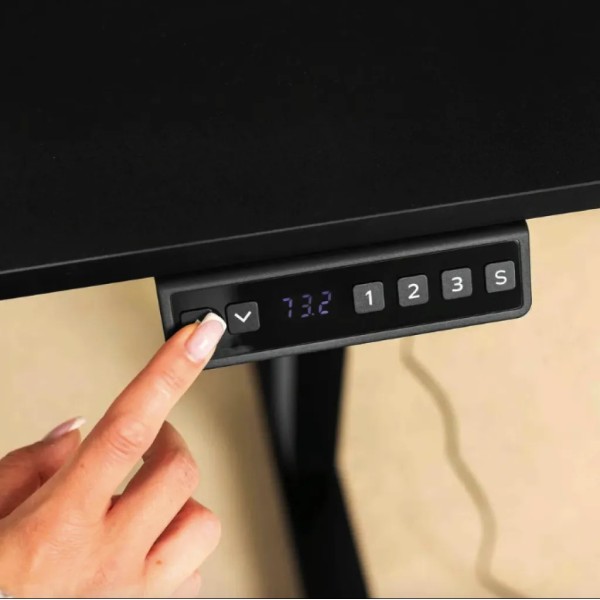 Комп'ютерний стіл з регульованою висотою Di Volio Biago чорний