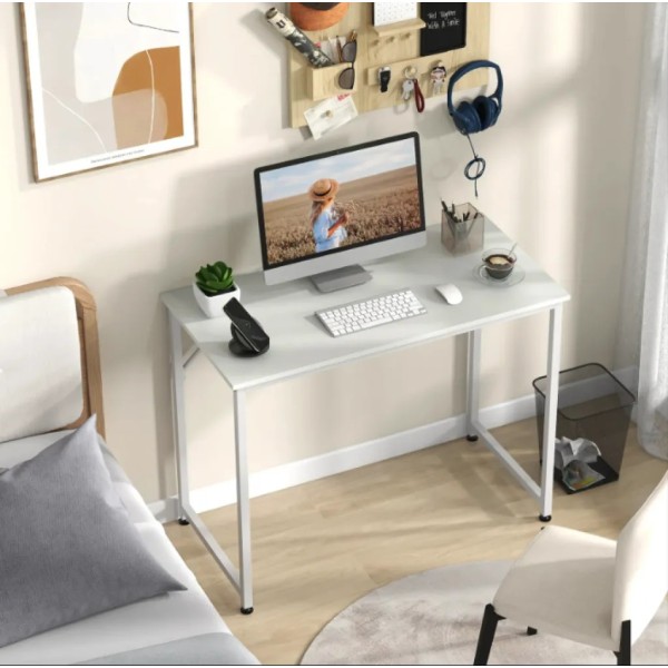 Комп'ютерний стіл Costway Helena із металевим каркасом білий