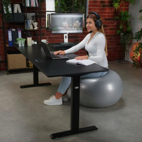 Комп'ютерний кутовий стіл Di Volio Trani з регульованою висотою чорний