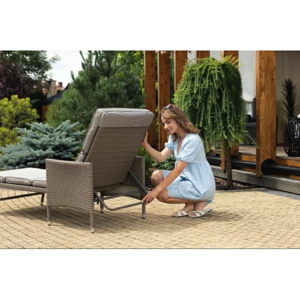 Садовий шезлонг Di Volio Breso з ротангу бежевий