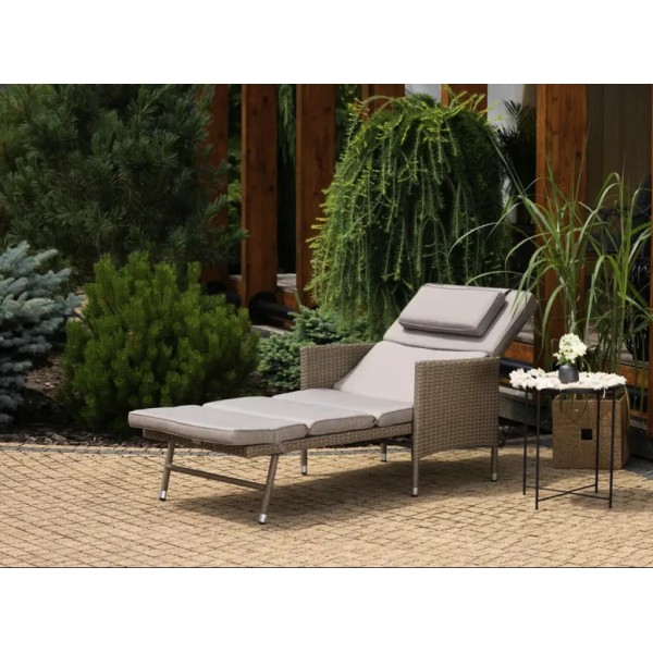 Садовий шезлонг Di Volio Breso з ротангу бежевий