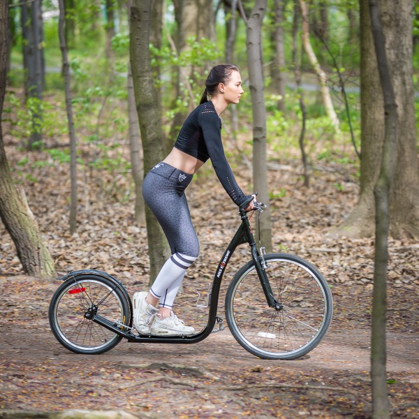 Самокат WHS261 Nils Extreme 26/20 дюймів, з надувними колесами, чорний