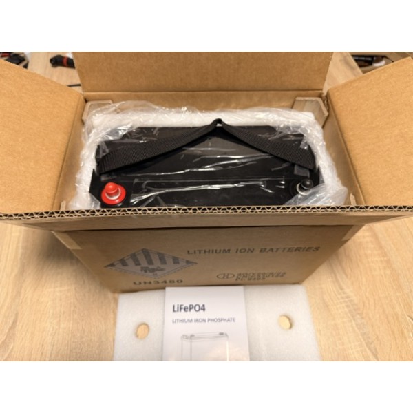 Акумулятор LiFePO4 12V 100Ah DatouBoss 12V100Ah