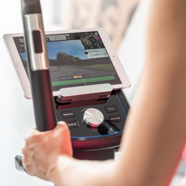 Еліптичний тренажер електромагнітний Flow Fitness Perform X2i