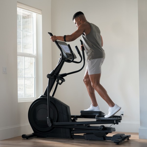 Еліптичний тренажер магнітний NordicTrack AirGlide 14i