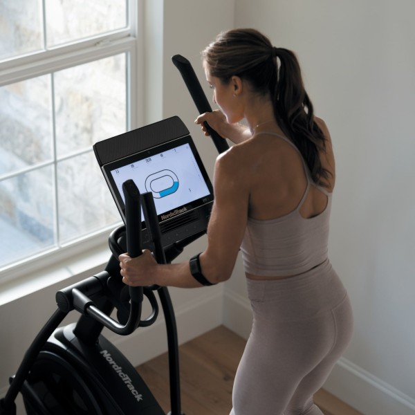 Еліптичний тренажер магнітний NordicTrack AirGlide 14i