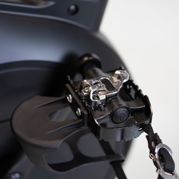 Спінбайк магнітний BH Fitness XCALIBUR SILVER для інтенсивних тренувань сріблястий