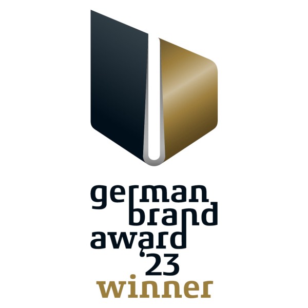 Бігова доріжка Cardiostrong IT70 з нахилом до 40%