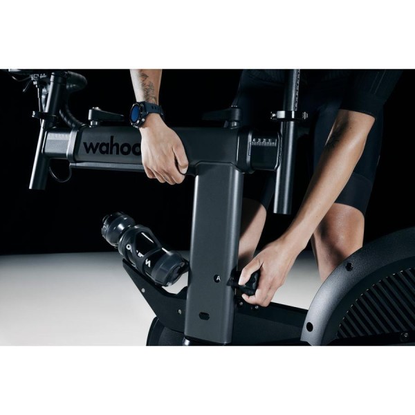 Велотренажер Wahoo Kickr Bike Shift