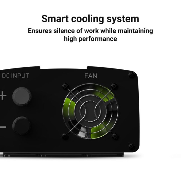 Автомобільний інвертор з 12В на 220В Green Cell 500W/1000W