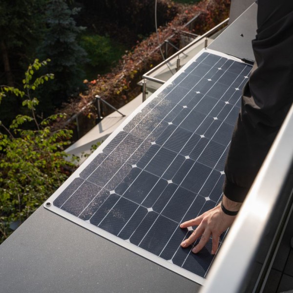 Гнучка монокристалічна сонячна панель Green Cell GC Solar Panel 100W, 12В 18V, ETFE, MC4