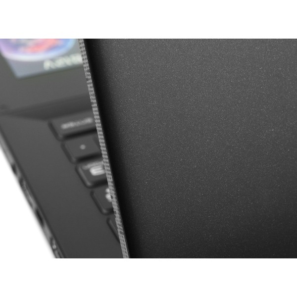 MSI Katana 15 B12VFK-083XPL Core i7-12650H | 15,6’’-144 Гц | RTX 4060 | 16 ГБ | 1 ТБ | немає ОС