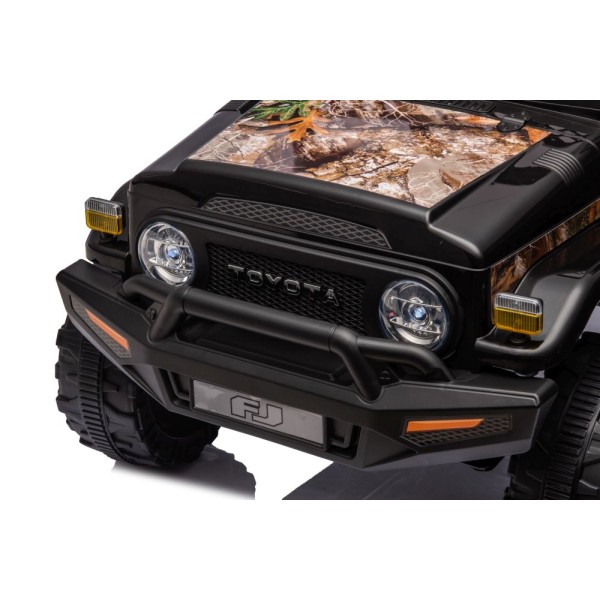 Машинка на акумуляторі Lean Cars Toyota FJ 4x4 Black Forest