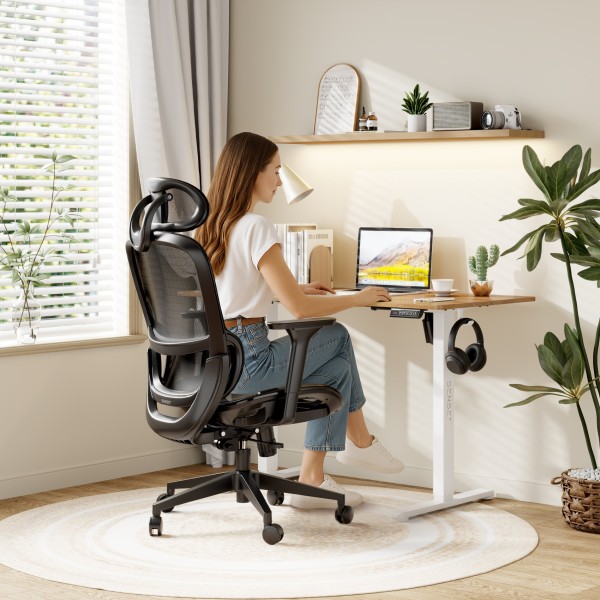 Офісне крісло SENSE7 Neyo, чорне