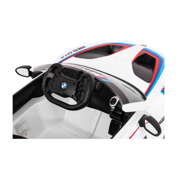 Автомобіль на акумуляторі BMW M6 GT3, білий