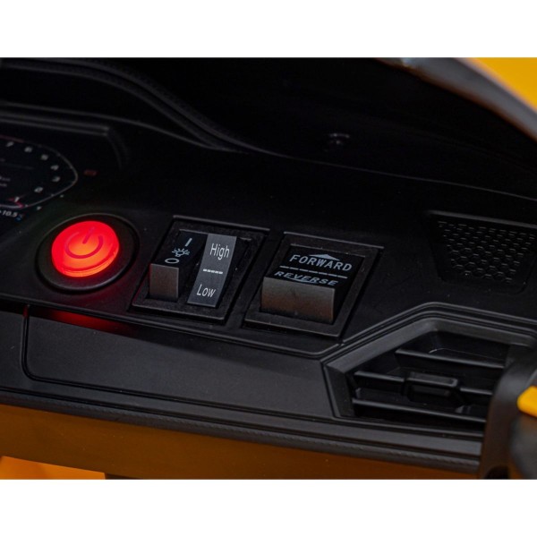 Автомобіль на акумуляторі BMW M4, жовтий