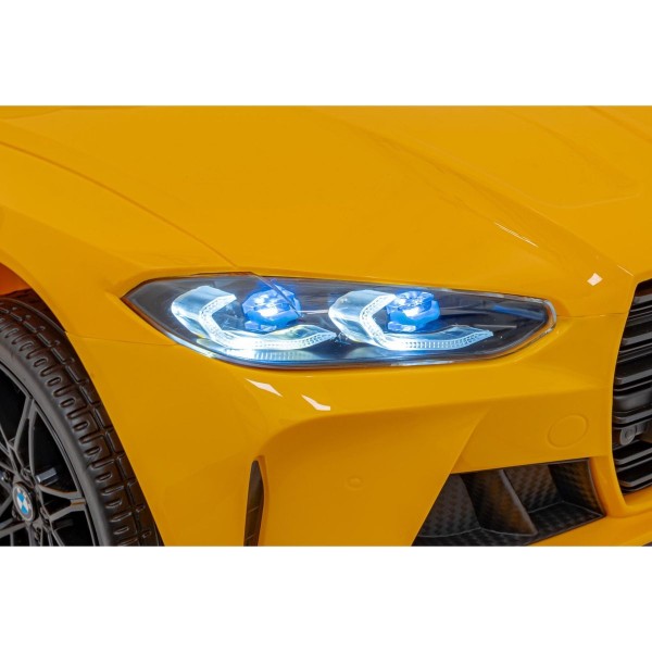 Автомобіль на акумуляторі BMW M4, жовтий