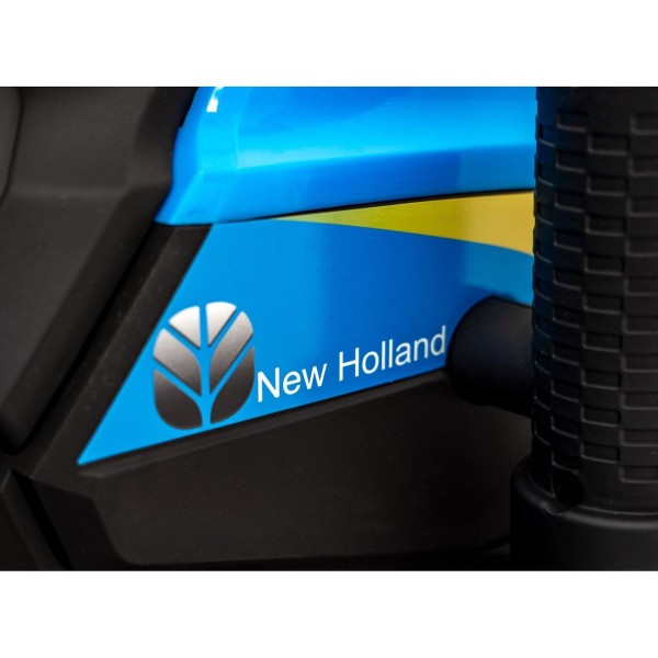 Трактор на акумуляторі з причіпом New Holland T7, блакитний