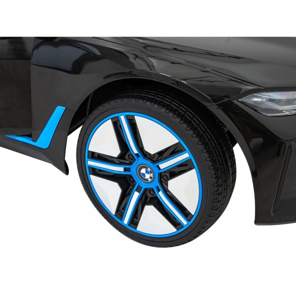 Автомобіль на акумуляторі BMW i4, чорний