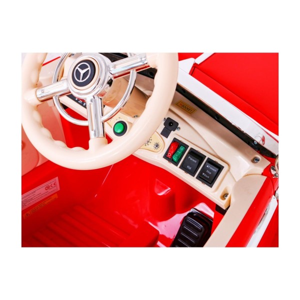 Автомобіль на акумуляторі Mercedes Benz Retro 540A, червоний