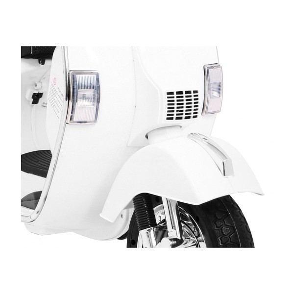 Дитячий скутер на акумуляторі Skuter Vespa, білий