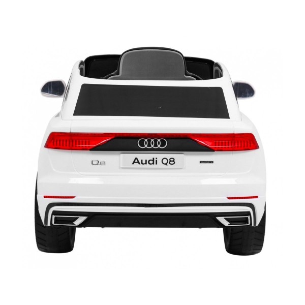 Автомобіль на акумуляторі Audi Q8 Lift, білий