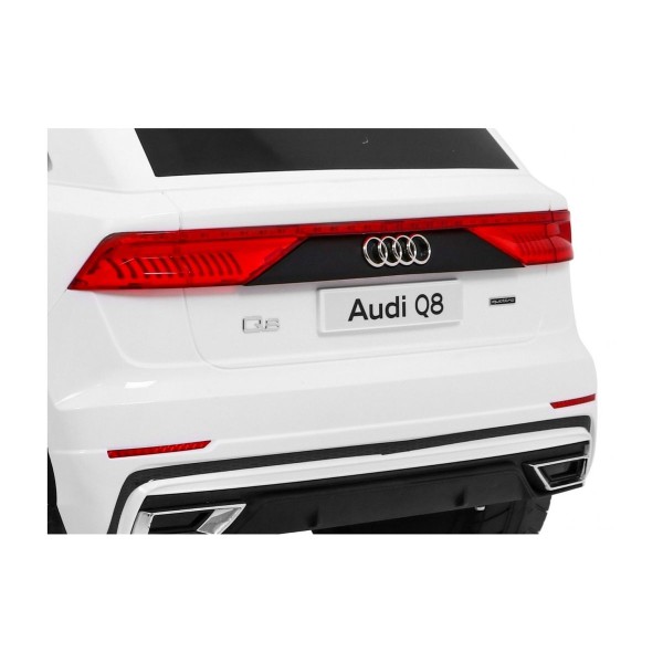 Автомобіль на акумуляторі Audi Q8 Lift, білий
