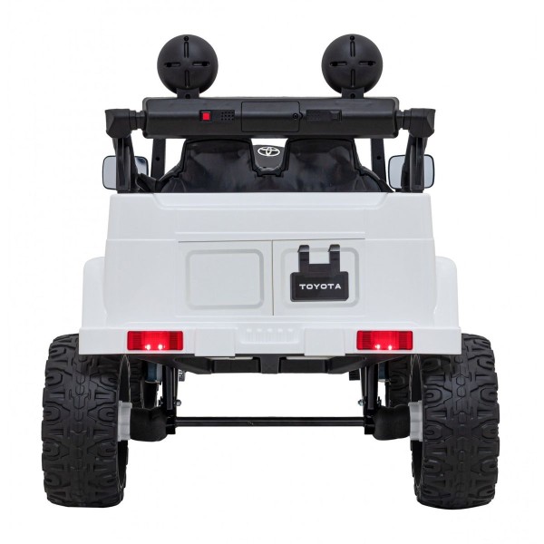 Джип на акумуляторі 4x4 Toyota FJ Cruiser, білий